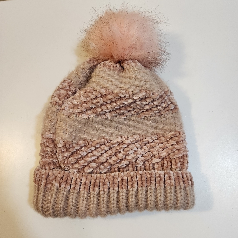 Pom pom beannie Winter hat OS - Picture 5 of 7